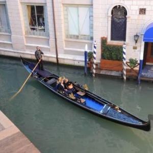 Venice Speon Canal Views