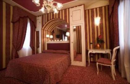 Hotel Alcyone - image 4