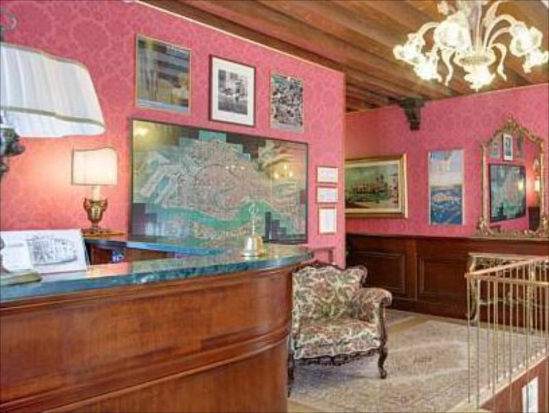 Hotel Galleria - main image