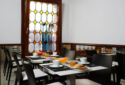 Murano Palace - image 17