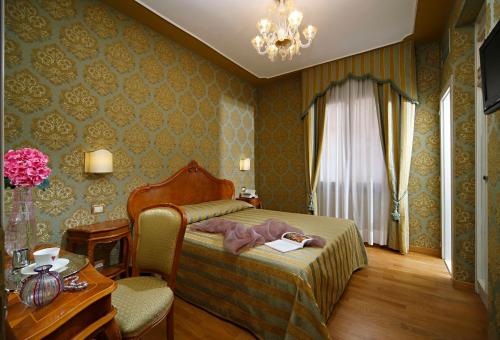 Murano Palace - image 4