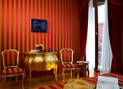 Murano Palace - image 6