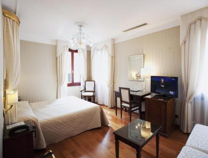 Hotel Ca' D'Oro - image 29