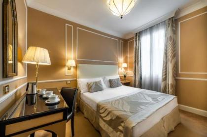 Hotel Nuovo Teson - image 12