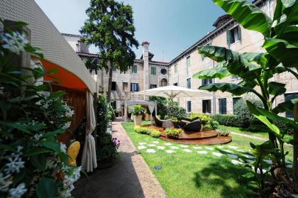 Hotel Abbazia - image 1