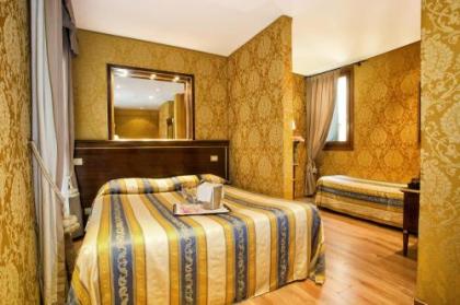 Residenza Goldoni - image 5