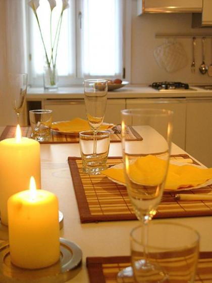 Venetian Apartments - image 24