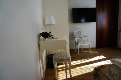 B&B HORTUS - image 22