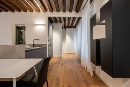 Sant'Angelo Apartment by Wonderful Italy - image 23