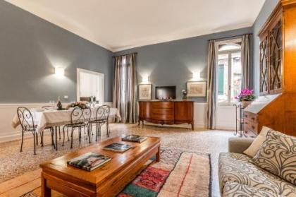 Ca' Grassi 1 Venetian Apartment - image 14
