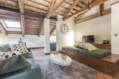 Ca' del Monastero 7 Collection Bright Apartment with Terrace - image 15