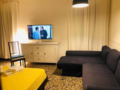 Al CINEMA ITALIA - image 24