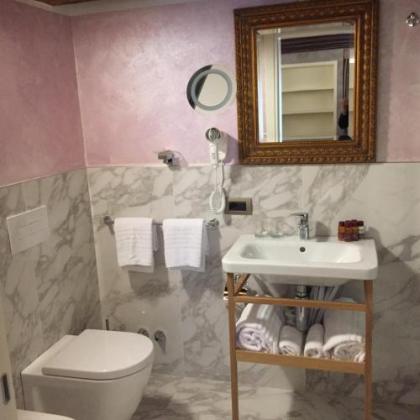 EGO' Residence Venice - image 15