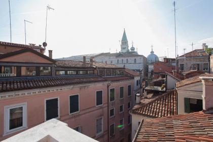 Venice Luxury Terrace View of San Marco - image 22