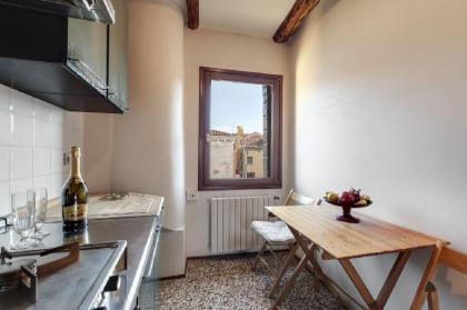 CA' GIULIA APARTMENT VENICE - image 18