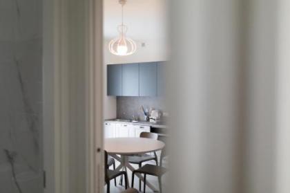 Venezia Fly Apartments - image 19