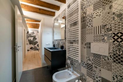 San Stae Glamour - image 21