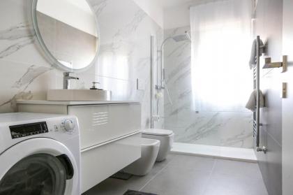 Tommy's Flat - image 22