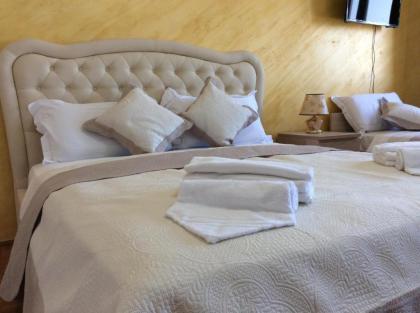 Chowdhury House - image 28