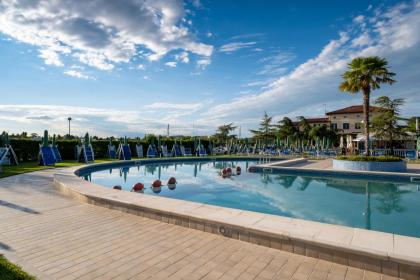 Hotel Villa Sara - image 23