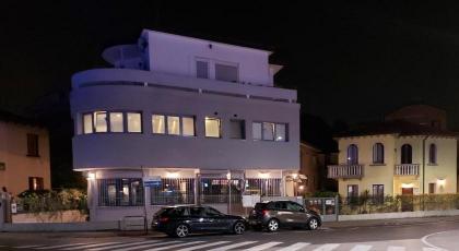 Marconi House - image 25