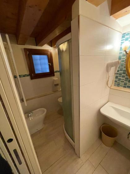 Dimora Blu Suite - image 30