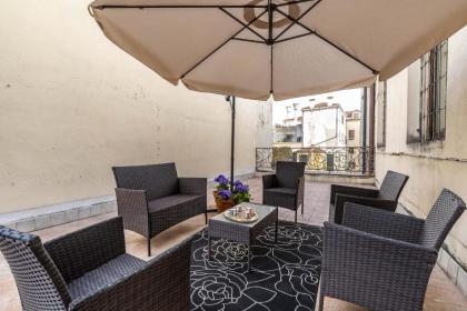 TOLENTINI Canal View & Terrace - image 26