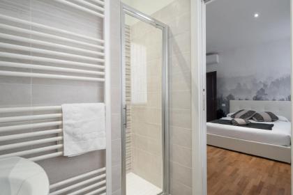 Apartments in San Marco with Canal View by Wonderful Italy - image 23