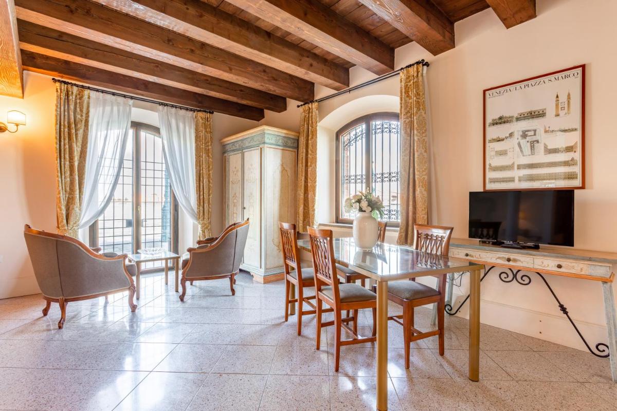 Molino Stucky Residence Burchio Suite - image 2