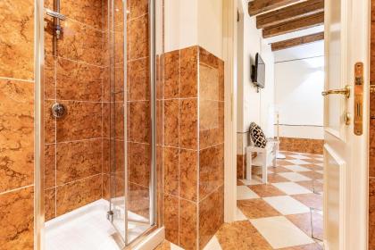 Italian Experience-Rio San Lorenzo Boutique Apartment - image 30