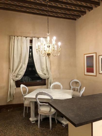 Canal view Tiziano apartment - image 27