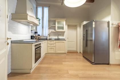 Italian Experience-Venice Boutique Apartment - image 29