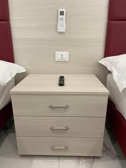 Hotel Hub Venice - image 26