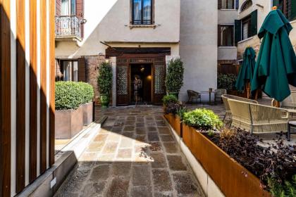 Palazzo Keller - image 29