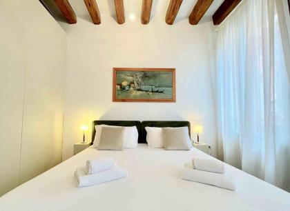 PALAZZO SAN SAMUELE - elegant apartment in San Marco - image 23