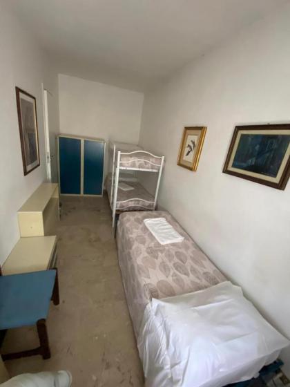 Eagle's Nest Venice Guest House - image 29