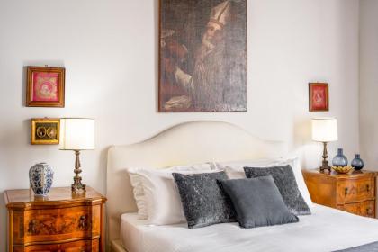 Miracoli Apartment with View on the Canal R&R - image 22