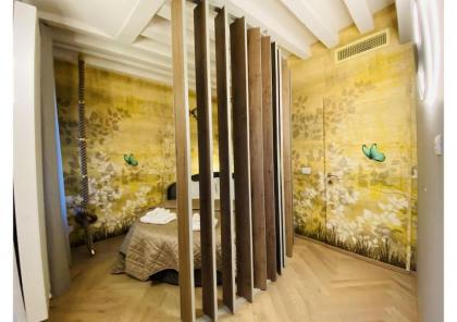 Sweet Time Venice Luxury San Marco Frezzaria apt! - image 26