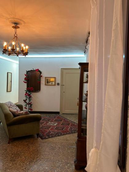 Lions Venice Guest house - image 29